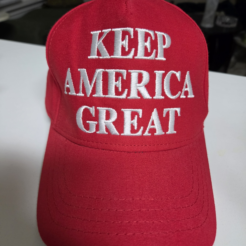 Red "Keep America Great" Embroidered Baseball Cap